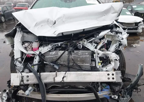 2024 Toyota Sienna Limited from USA, damaged, VIN 5TDZSKFC3RS120531